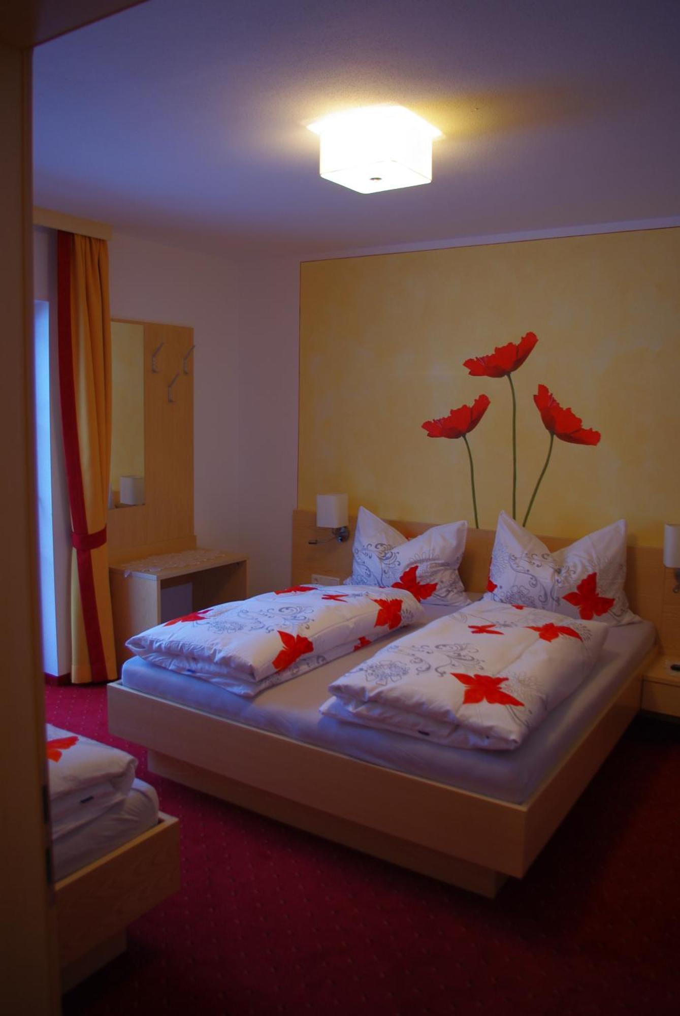 Appartement Tauernhof ไคลนาร์ล ภายนอก รูปภาพ