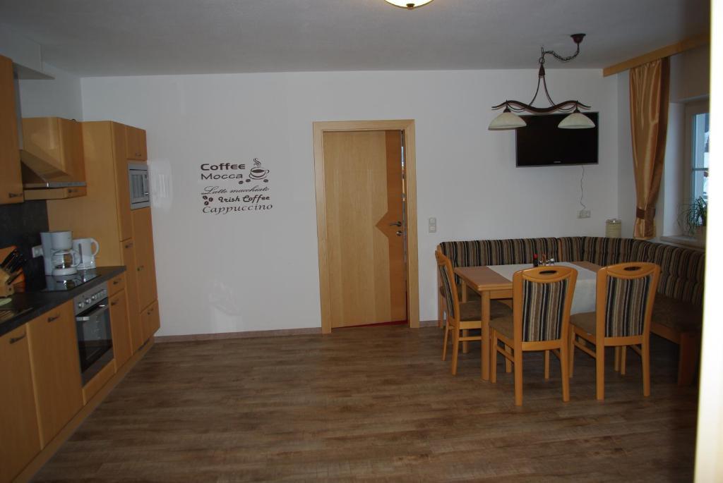 Appartement Tauernhof ไคลนาร์ล ห้อง รูปภาพ